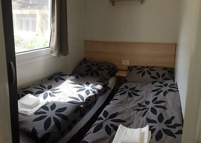 Simonai Mobile Homes *